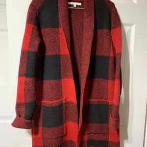 ALFRED SUNG Red and Black Plaid Sweater
